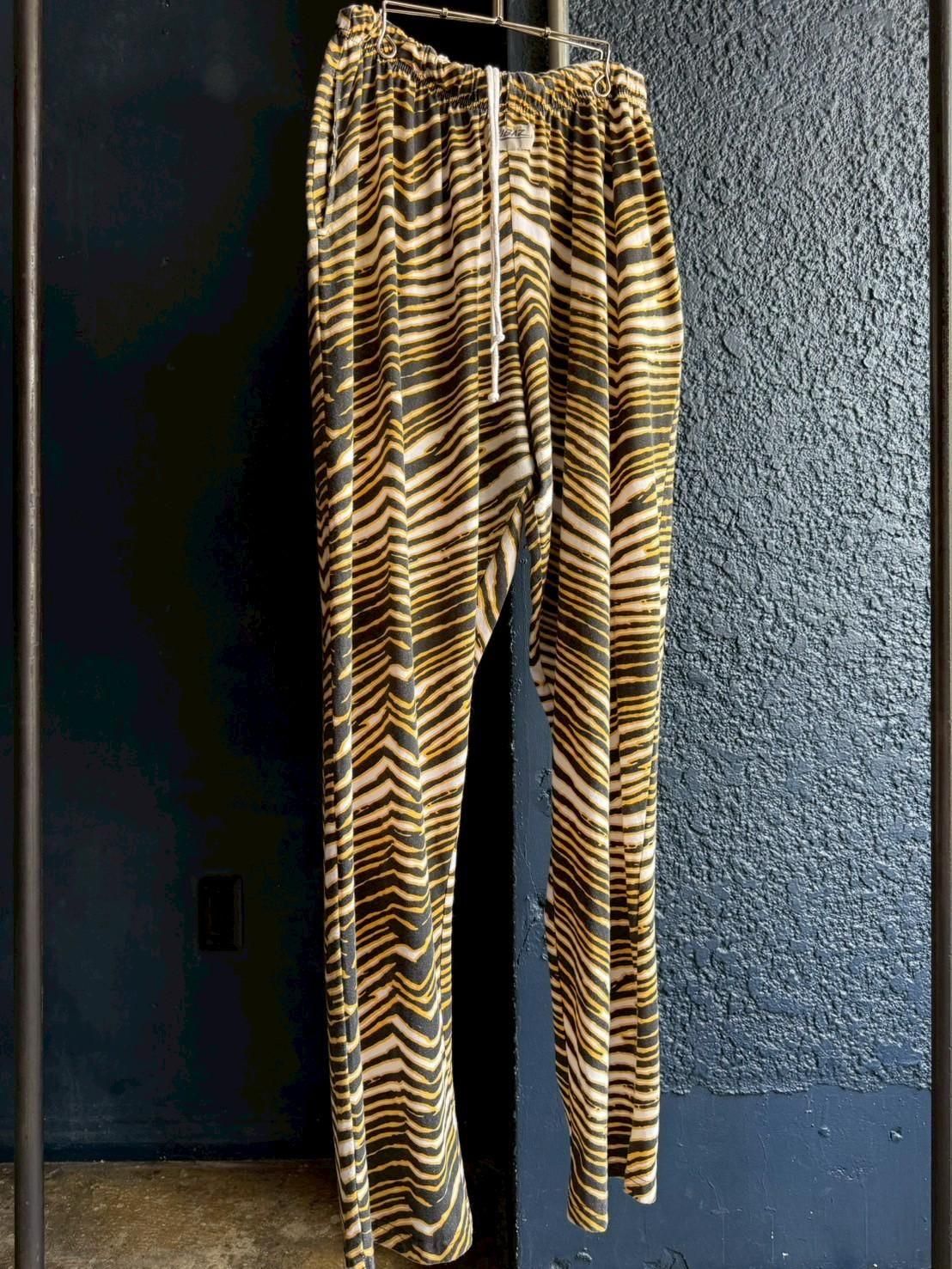 ZUBAZ
