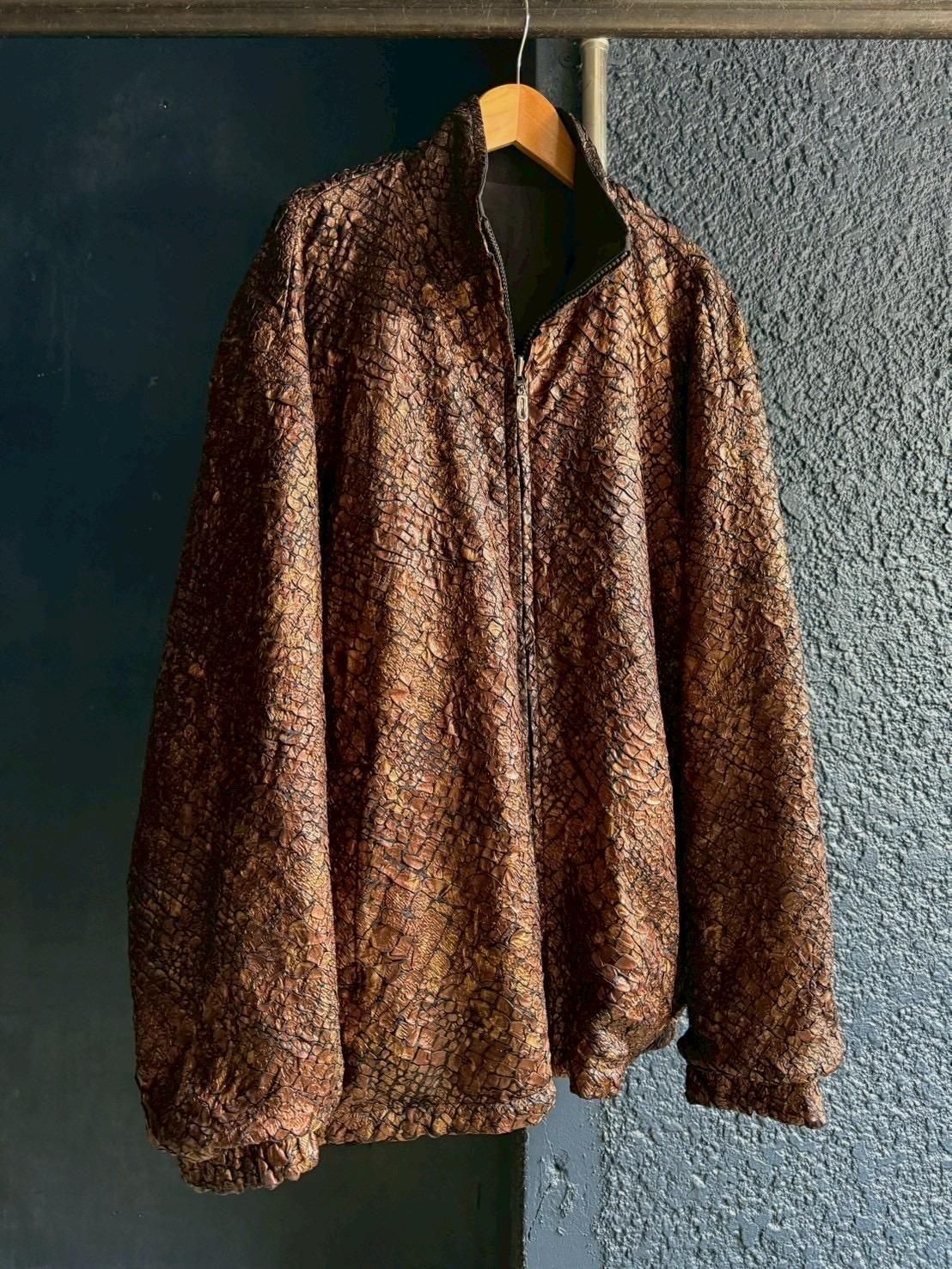 snake pattern reversible JKT
