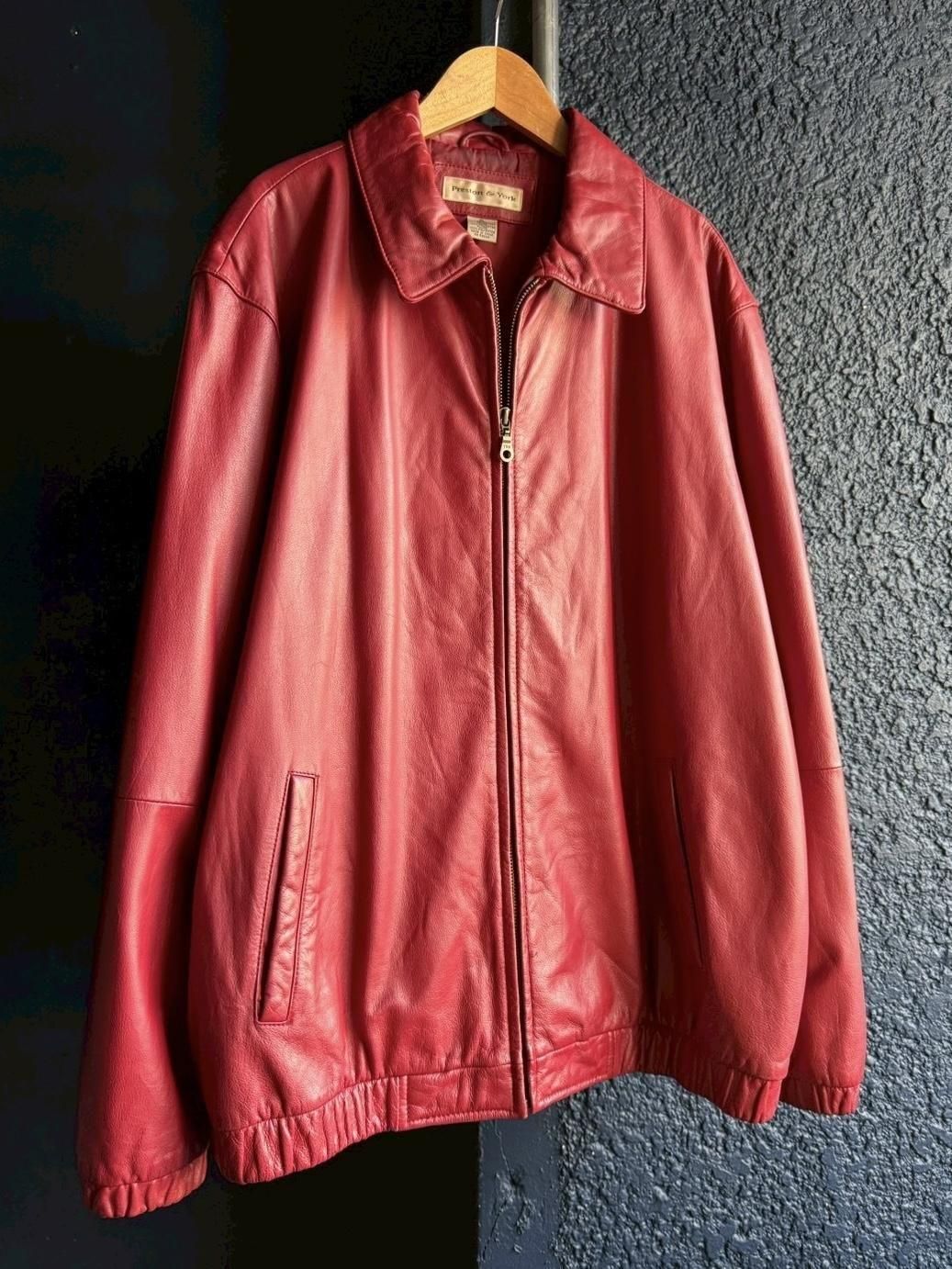 <img class='new_mark_img1' src='https://img.shop-pro.jp/img/new/icons14.gif' style='border:none;display:inline;margin:0px;padding:0px;width:auto;' />Red leather JKT
