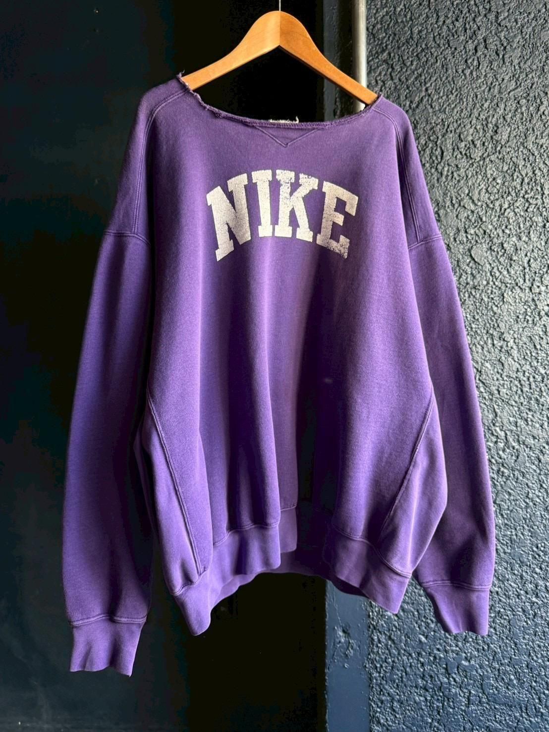 NIKE purple sweat