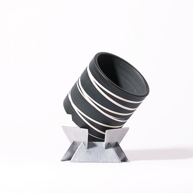 コネクト xtend 鉢置き　konect a6a973909a48d68ecac338c7560428