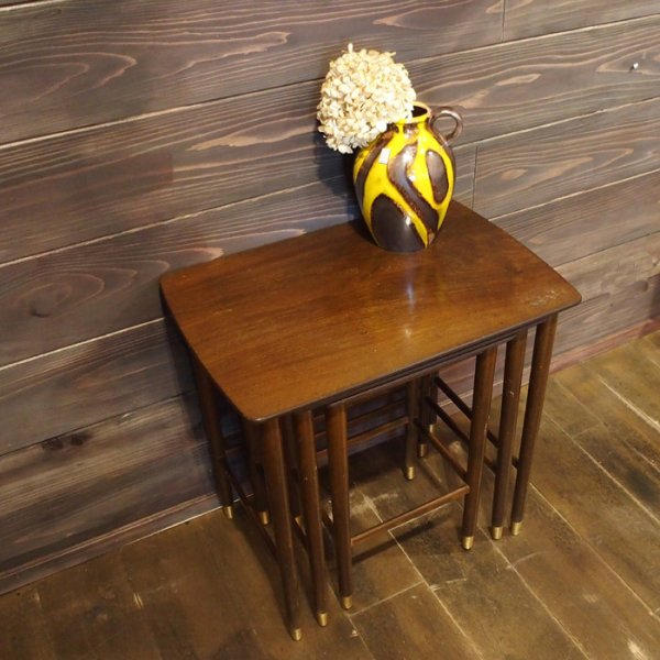 SOLD OUT۵ο﫥åפ Teak Nesting Table