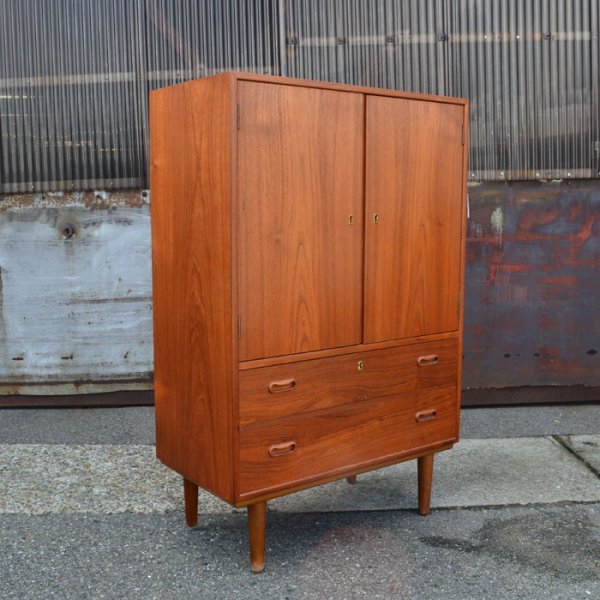 SOLD OUTۼ¤Ϲ⤵ΰ㤦ФˤϱФ⡣ Teak Cabinet