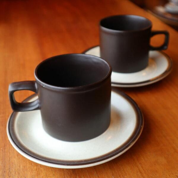 åץҥå<br>Staffordshir Potteries<br>꡼ȥ֥饦Υġȥ󤬤襤å<br>