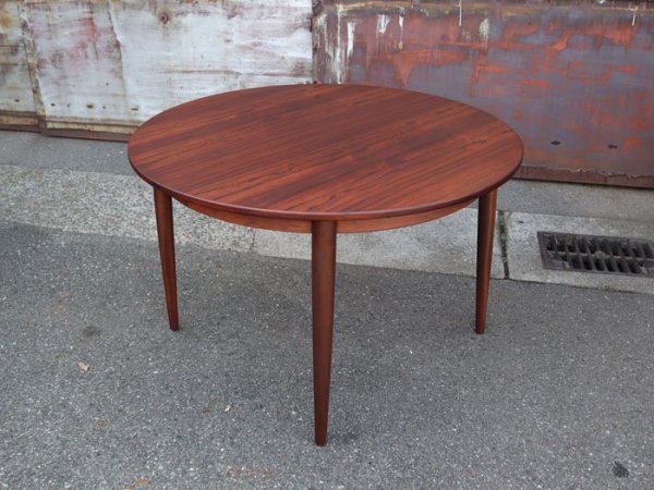 SOLD OUTSize:1150H720mm<br>줾åɡܤǽǤ˥󥰥ơ֥<br>Rosewood Round Dining Table