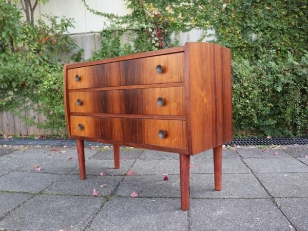 Size:W700 D310 H560mm<br>åɡ߿﫼ü꤬Ũ <br>Rosewood Small Chest