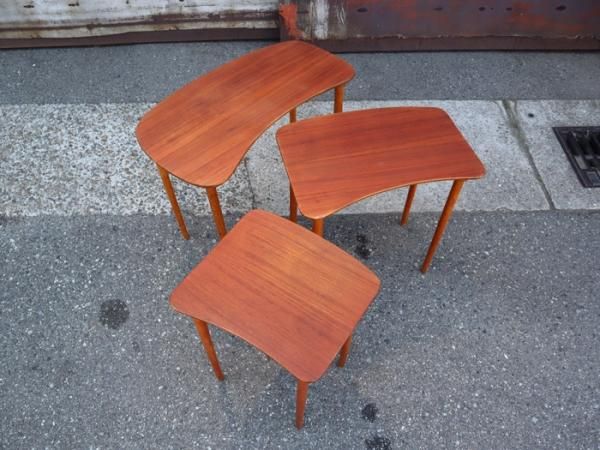 TeakOak Nesting Table