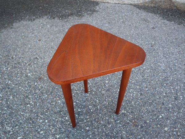 SOLD OUTSIze:W334D305H413mm<br>ܵӡŷĤ塼ȡ<br>Teak Side Table<br>