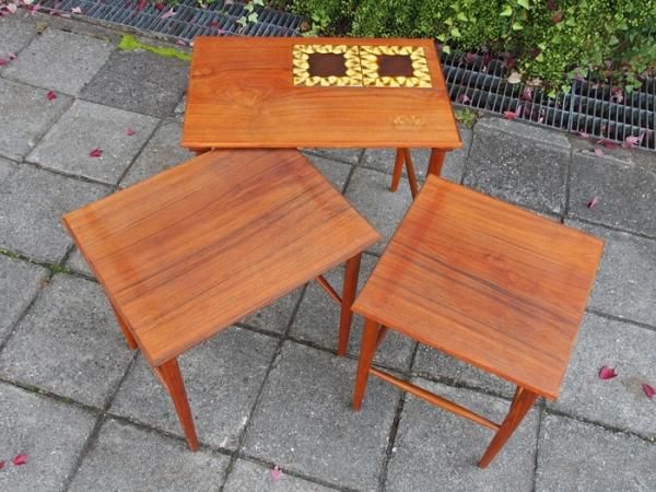 タイルトップ - 北の椅子と―北欧ヴィンテージ家具・雑貨 タイルトップ - 北の椅子と―北欧ヴィンテージ家具・雑貨