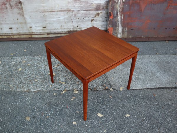 SOLD OUTSize:W600D600H589mm<br>ץʤ褦Ǻ٤ʤܡ<br>Teak Coffee Table<br>