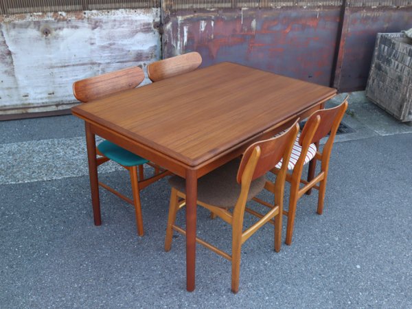 【SOLDOUT】Size:W1265　D860　H740mm<br>優しい印象の丸みのついた天板エッジ◎<br>Teak Rectangle Dining Table<br>
