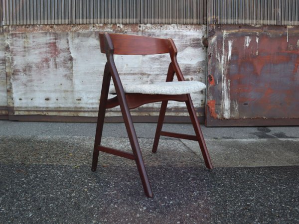 Henning Kjaernulfǥ󡣾ʤȥ륨åȡ<br>Teak Half-Arm Chair<br>
