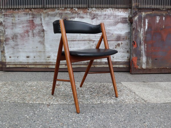ӡ֥å쥶˥åȥꥢʷϵˤ⡣<br>Beech Half-Arm Chair<br>
