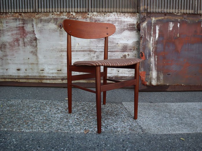 䤵֥饦󥹥ȥ饤פ˺٤ݵӤ襤餷<br>Teak Dining Chair<br>