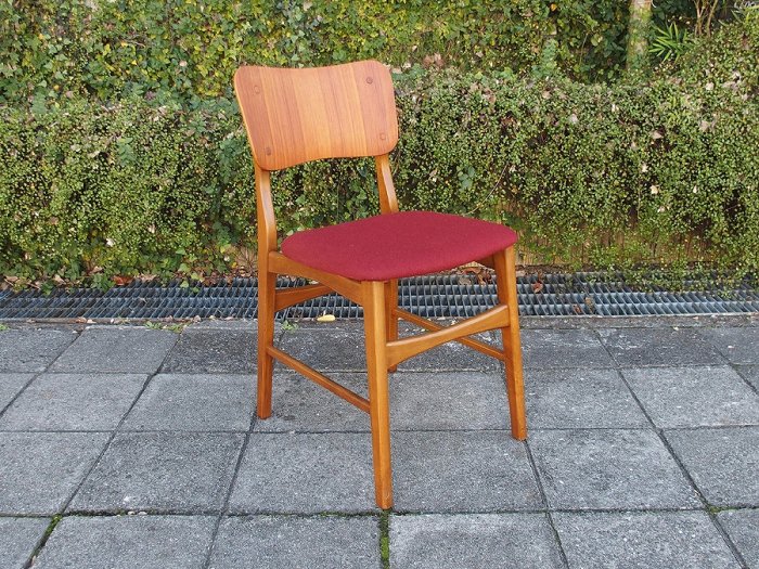 SOLD OUTIb Kofod-Larsenǥ󡣥ѥȥõˤᡣ<br>TeakBeech Dining Chair<br>