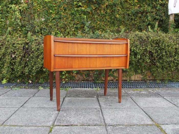 Size:W650 D300 H548mm<br>ʤ̲ơ餷եࡣ<br>Teak Small Chest<br>
