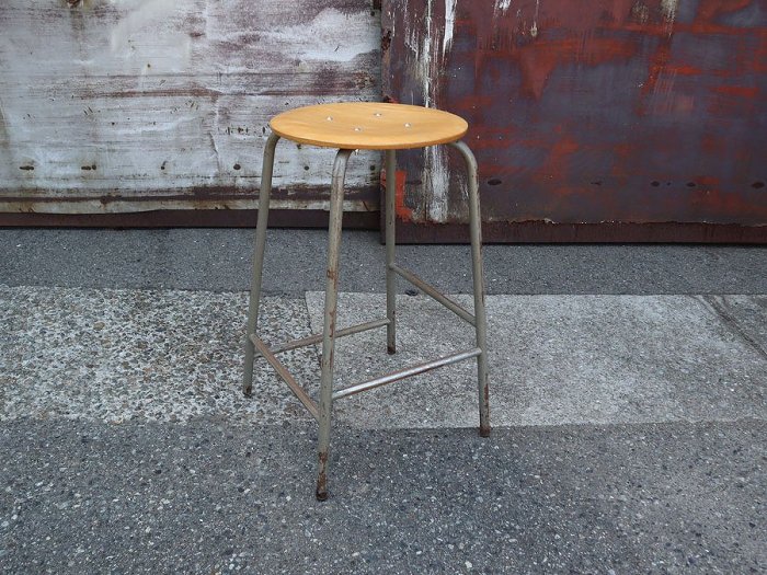 SOLDOUT4ʳ­֤ߥΥϥġ롣<br>High-Stool<br>