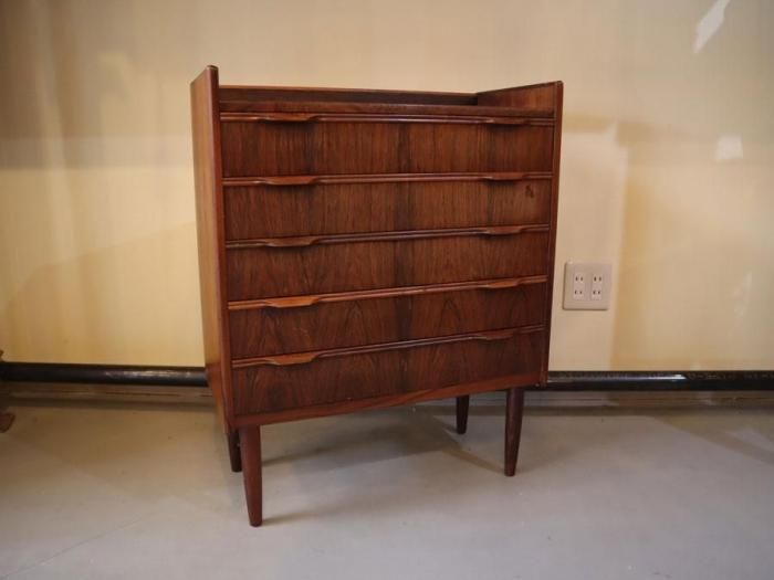 Erling Torvits<br>Rosewood Small Chest