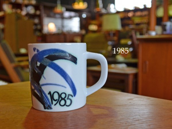 SOLD OUT1985 Royal Copenhagen year mug <br>1985륳ڥϡ󡡥䡼ޥ