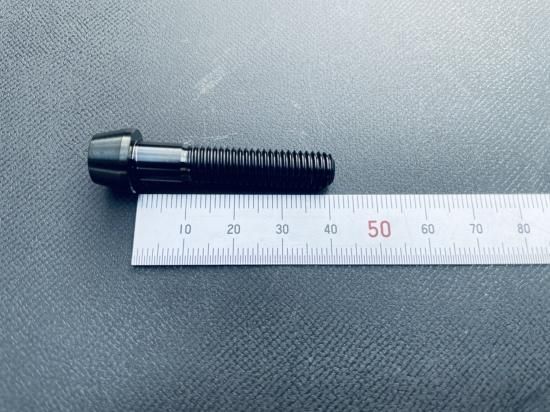 チタンキャリパーブリッジボルト テーパーヘッドM8×40mm PVD