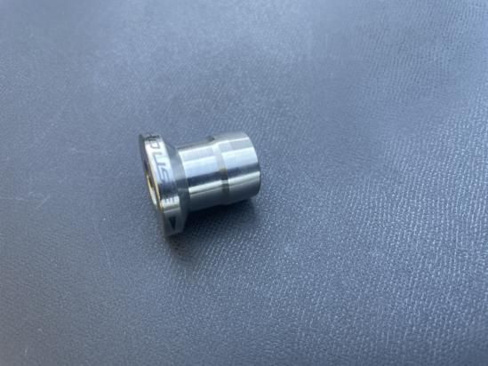 DOG HOUSE SUS強化フロントアクスルカラー シグナスX マジェスティS