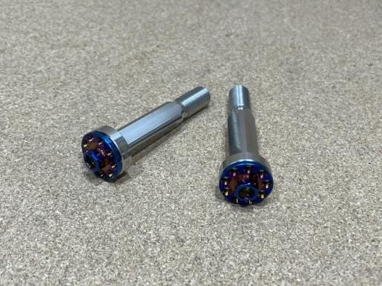 JSM ステンレスエンジンハンガーボルト PVDチタンコート シグナスX