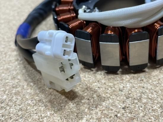 台湾ヤマハ純正 ステータコイルASSY ジェネレーター シグナス4型〜 2JS