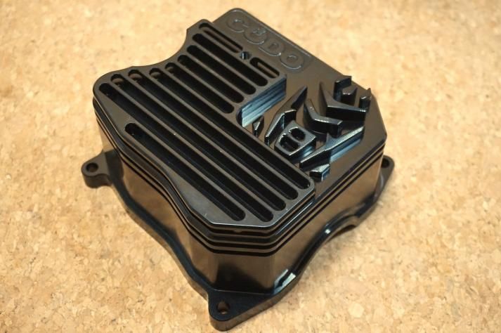 CODO 】 CNCヘッドカバー シグナスグリファス