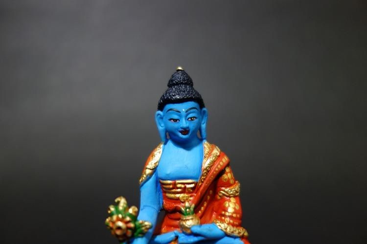 【仏像】薬師如来(薬師瑠璃光如来)小さな仏像 8cm【送料無料】