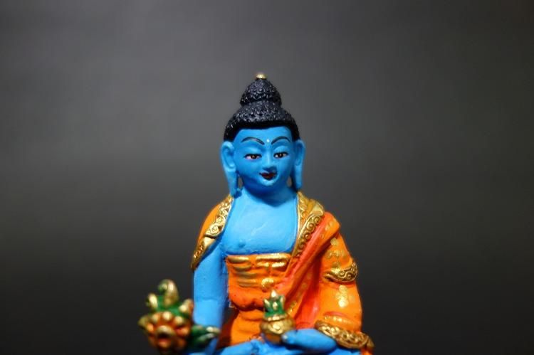 【仏像】薬師如来(薬師瑠璃光如来)小さな仏像 8cm【送料無料】