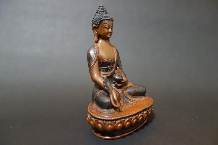 【仏像】薬師如来(薬師瑠璃光如来) 20cm【送料無料】