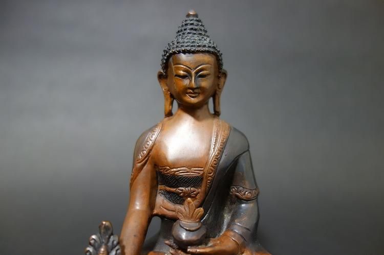 【仏像】薬師如来(薬師瑠璃光如来) 20cm【送料無料】