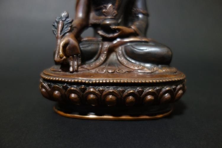 【仏像】薬師如来(薬師瑠璃光如来) 20cm【送料無料】