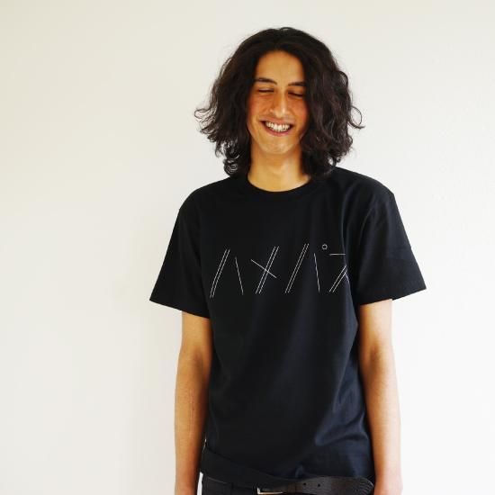 hummel PEACE PRAYER 86 シャツ hummel PEACE PRAYER 86 シャツ hummel PEACE PRAYER 86 シャツ