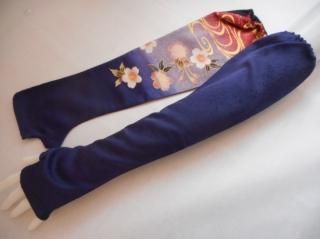 nikimama❣着物リメイク　オレンジ薔薇柄ブラウス＆黒留袖コート 楽天市場】【成人式 振袖 レンタル】RS1077 正絹 赤 薔薇と蝶