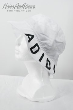  *sale_adidas ロゴ バケットハット (White)
