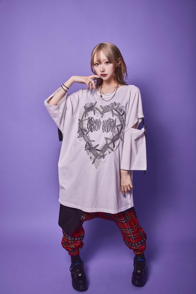 PSYCHO NATION|ハートモチーフTシャツ - NOISEANDKISSES