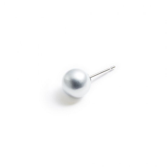 spinster pierced earring / small pearl 【grey】