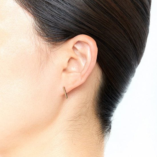 oeau  anorexia line pierced earring