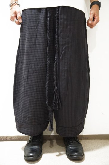 ALEKSANDR MANAMIS（アレクサンダー マナミ アレクサンダー マナミス） CHECK AND STRIPED WIDE PANT  BLACK チェック ストライプ ワイド クロップドパンツ 2220821