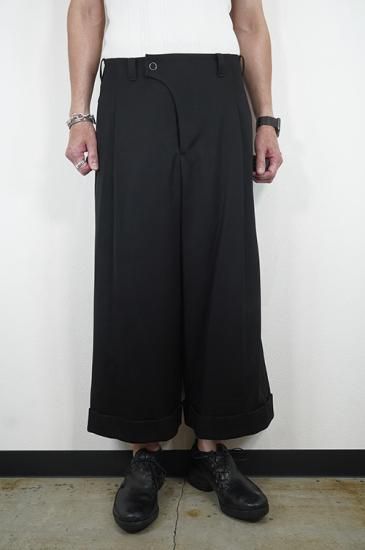DEVOA デボア　　クロップドパンツ　　ショートパンツ DEVOA デボア クロップドパンツ ショートパンツ