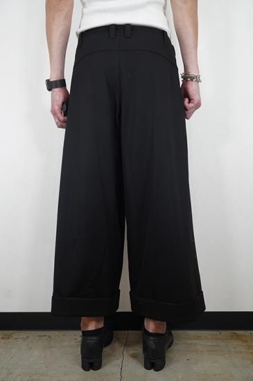 DEVOA（デヴォア） PTI-NGHC Baggy cropped pants wool gabardine