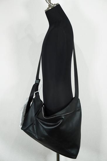 werkschwarz（ヴェルクシュヴァルツ） cross bag + shoulder bag