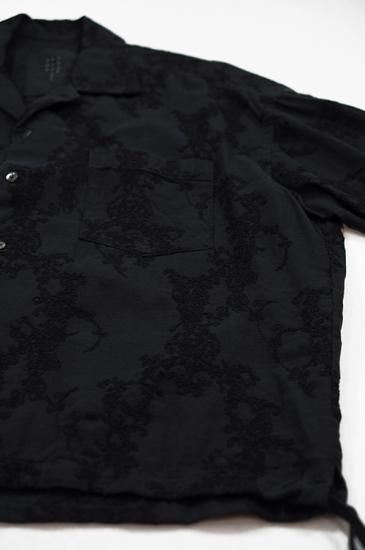 The Viridi-anne（ザ ヴィリジアン） EMBROIDERED S/S SHIRT 刺繍半袖