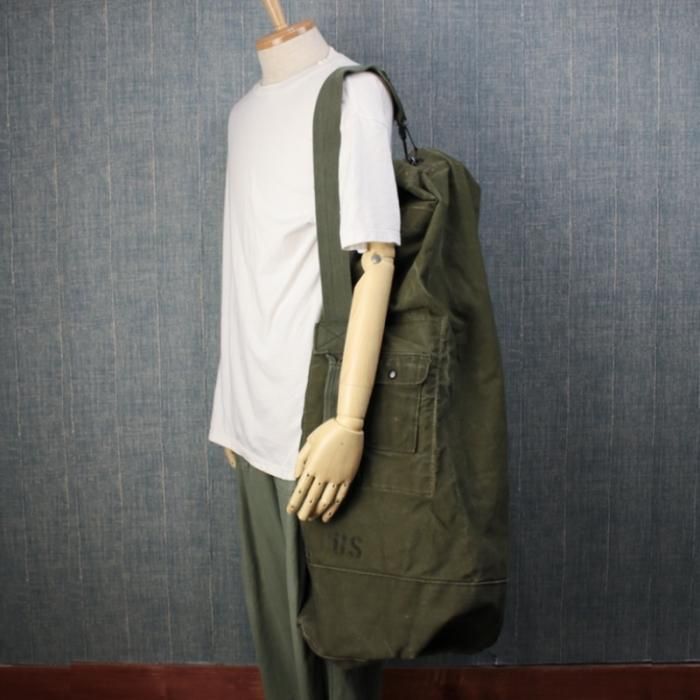 60s 米軍 キャンバス ダッフル バッグ ビンテージ ミリタリー 鞄 米軍 ダッフルバッグ キャンバス 60年代 実物 ポケット付き