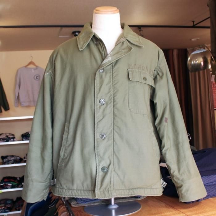 A-2 デッキジャケット (L) 米軍 68年 実物 ミリタリージャケット