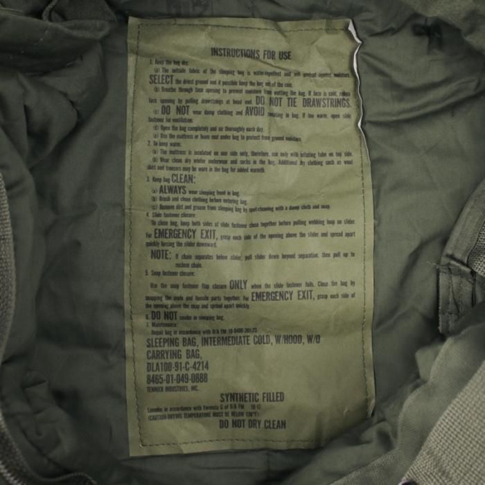 米軍 スリーピングバッグ インターミディエイト コールド 91年 米軍 スリーピングバッグ インターミディエイト コールド 91年