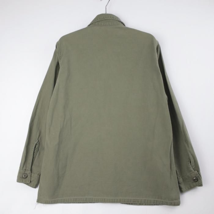 米軍 コットンサテン ユーティリティ シャツ 1973年 15.1/2x33 米軍 コットンサテン ユーティリティ シャツ 1973年 15.1/2x33