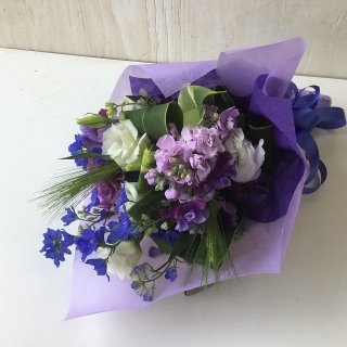 紫・青・白のお洒落さんの花束