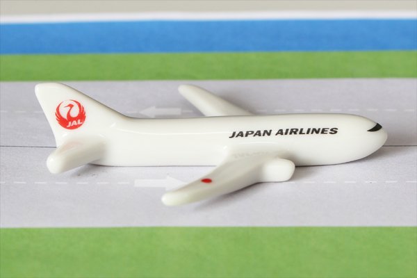 飛行機箸置き 日本航空 Jal787 Katakana カタカナ 日本のカッコイイを集めたお土産屋さん